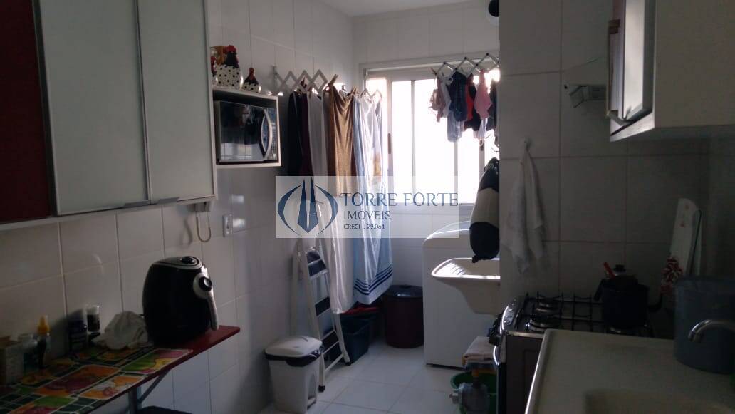 Apartamento à venda com 2 quartos, 48m² - Foto 13