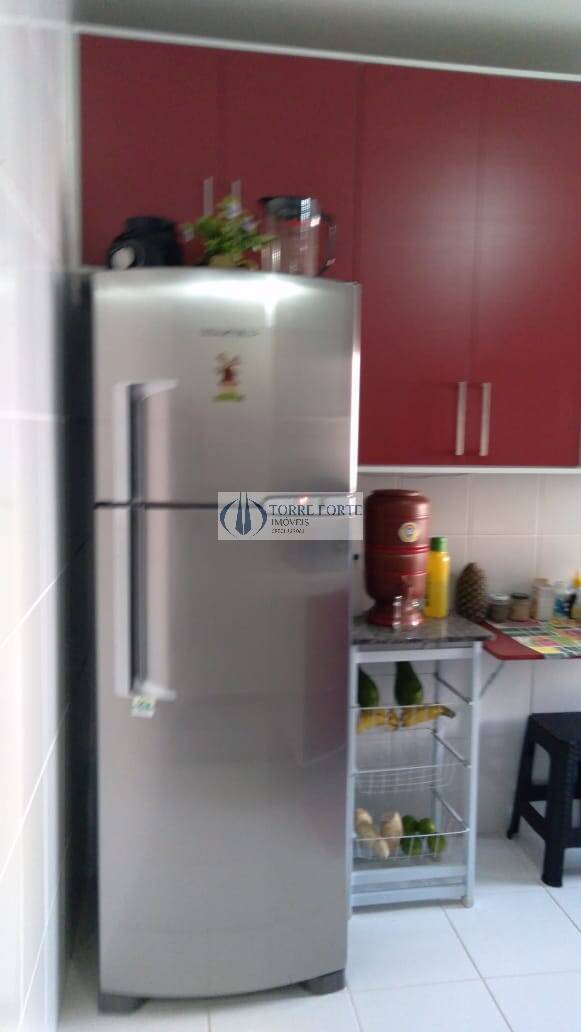 Apartamento à venda com 2 quartos, 48m² - Foto 19