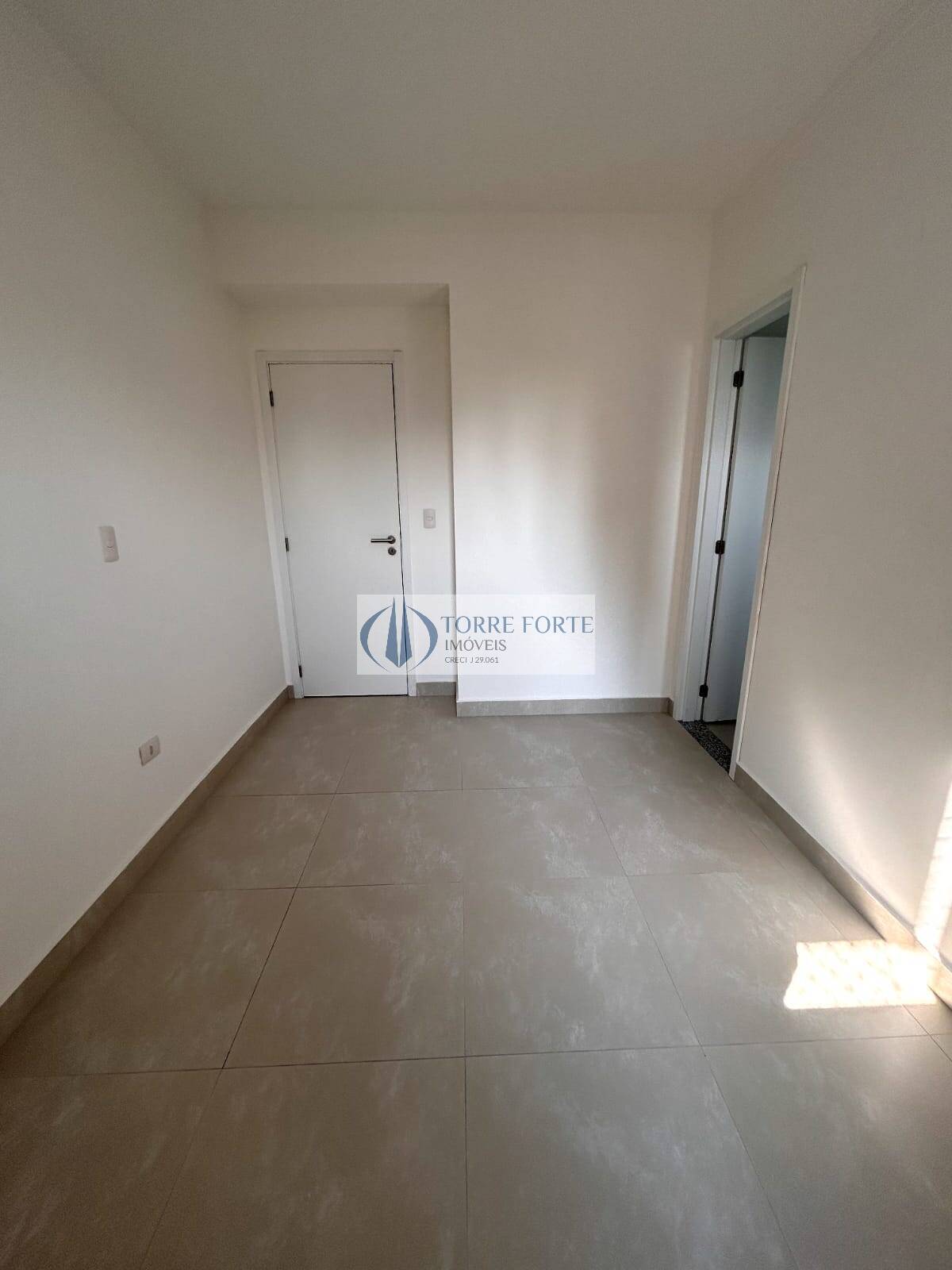 Apartamento à venda com 2 quartos, 65m² - Foto 10