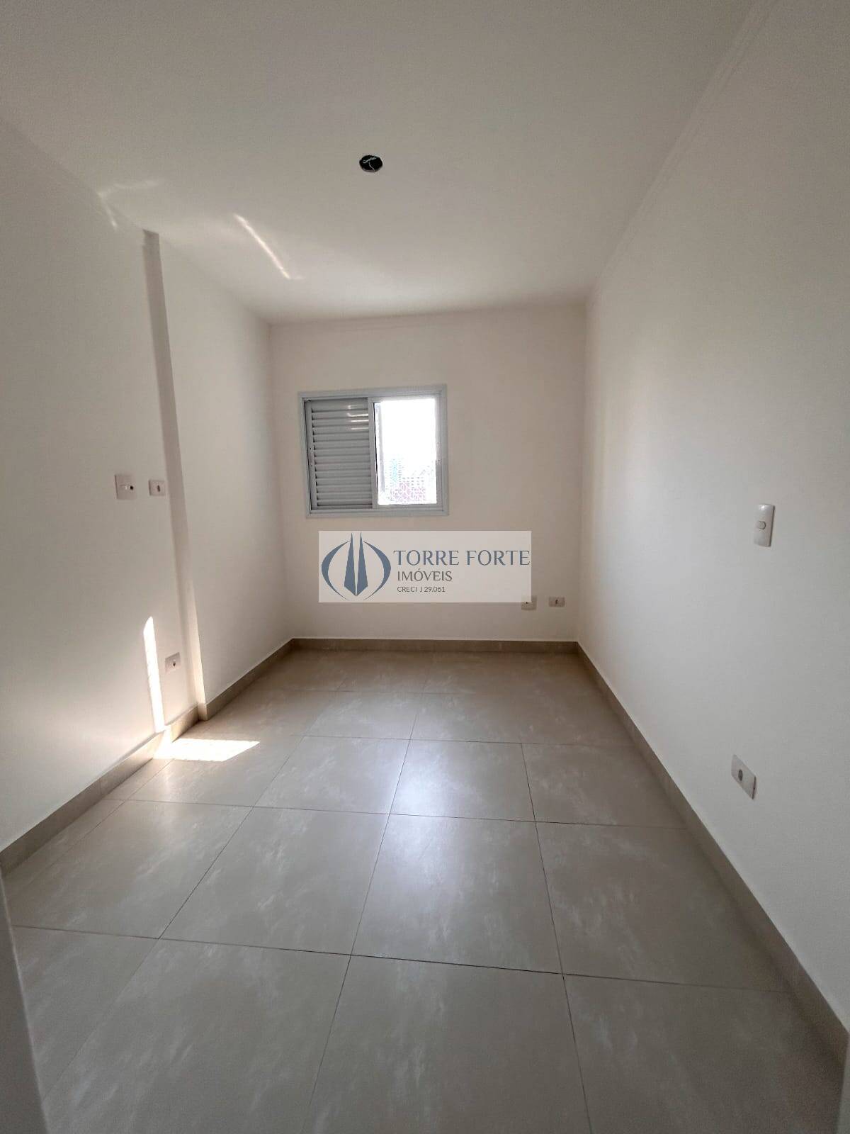 Apartamento à venda com 2 quartos, 65m² - Foto 13