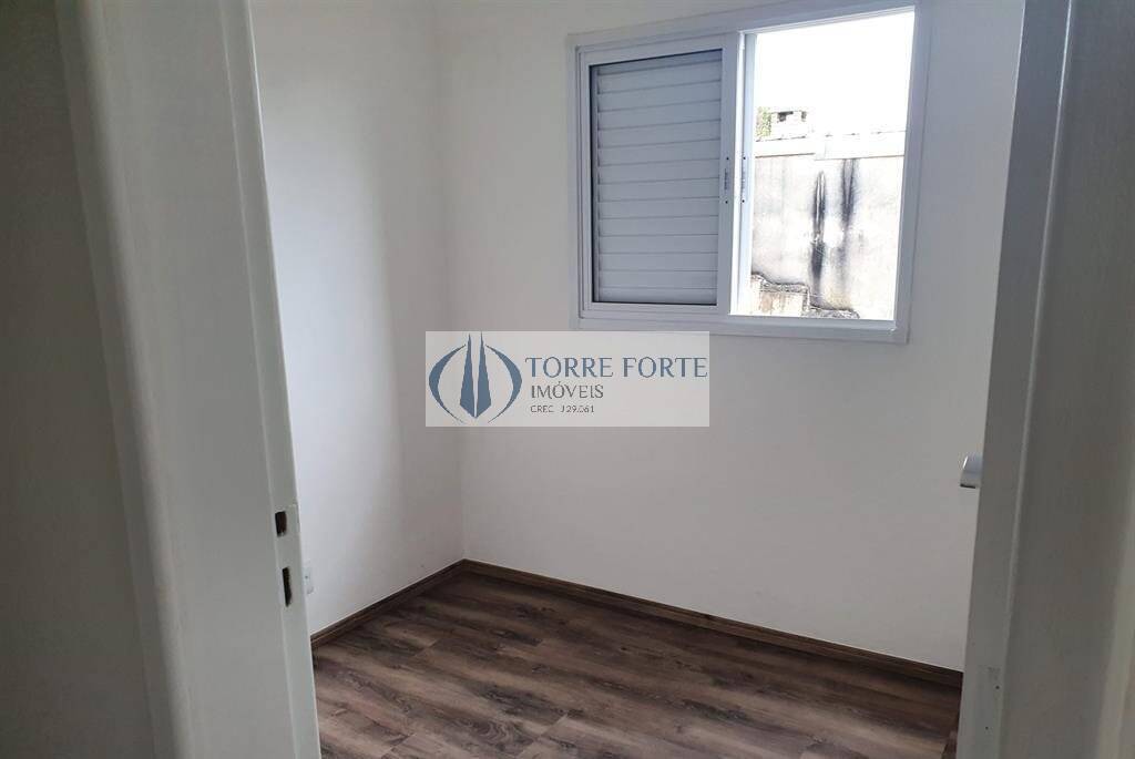 Apartamento à venda com 2 quartos, 50m² - Foto 2