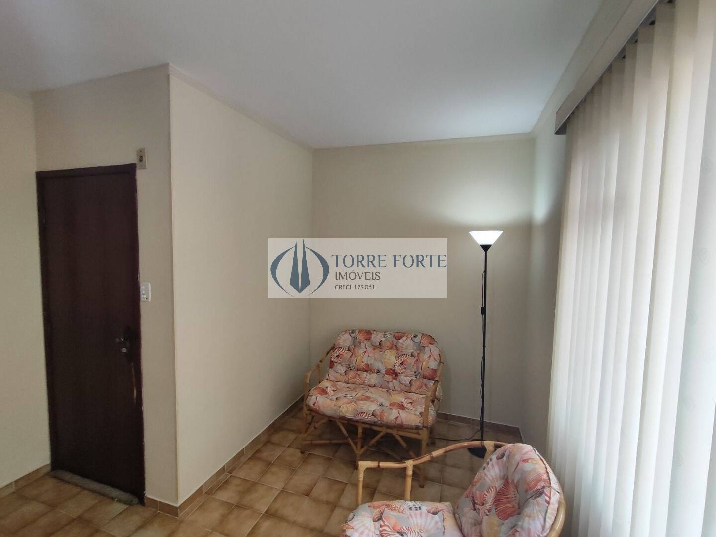 Apartamento à venda com 1 quarto, 70m² - Foto 14