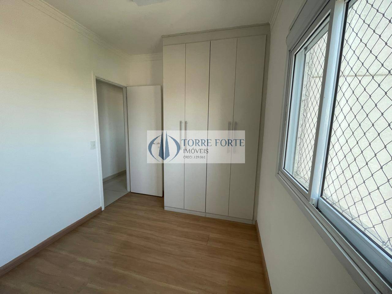 Apartamento à venda com 2 quartos, 66m² - Foto 12