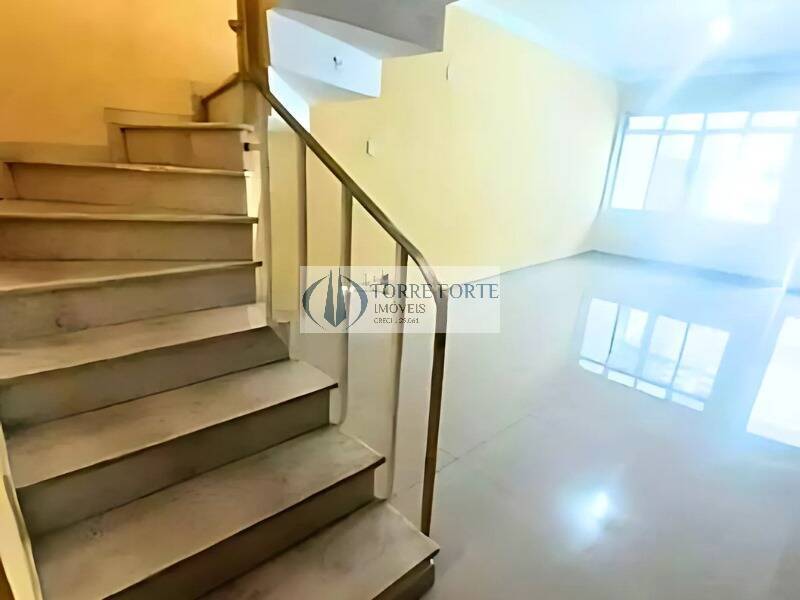 Sobrado à venda com 2 quartos, 145m² - Foto 10