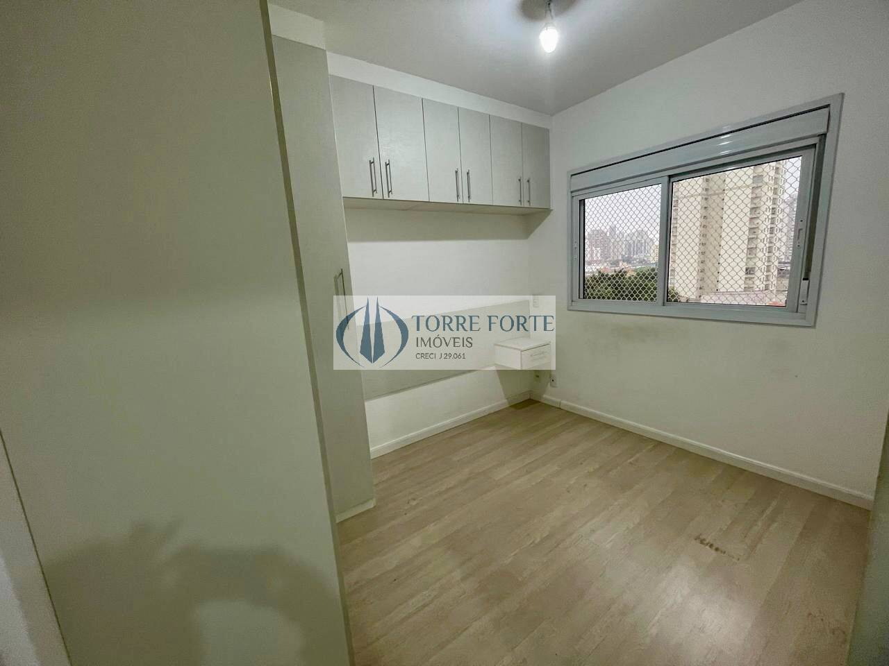 Apartamento à venda com 2 quartos, 64m² - Foto 25