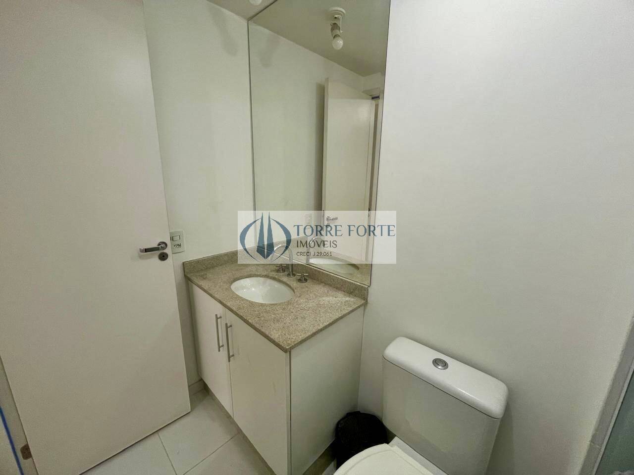 Apartamento à venda com 2 quartos, 64m² - Foto 27