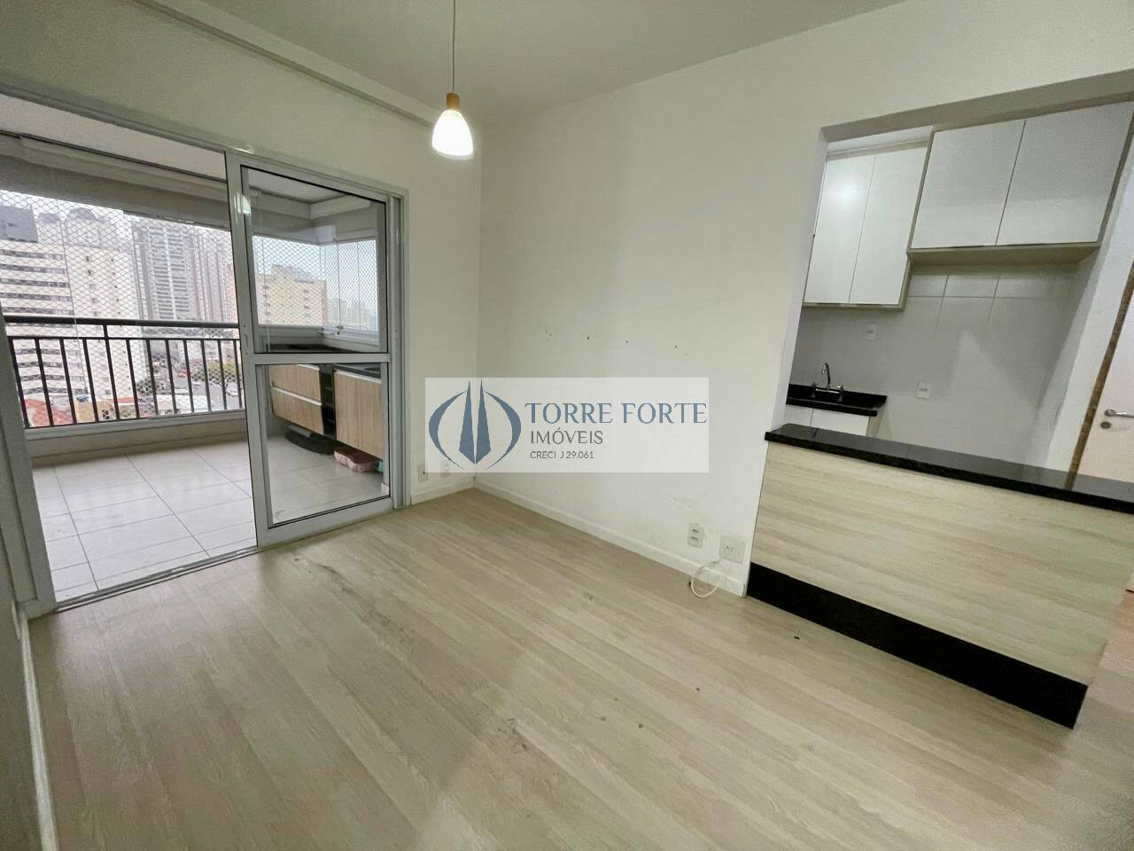 Apartamento à venda com 2 quartos, 64m² - Foto 7