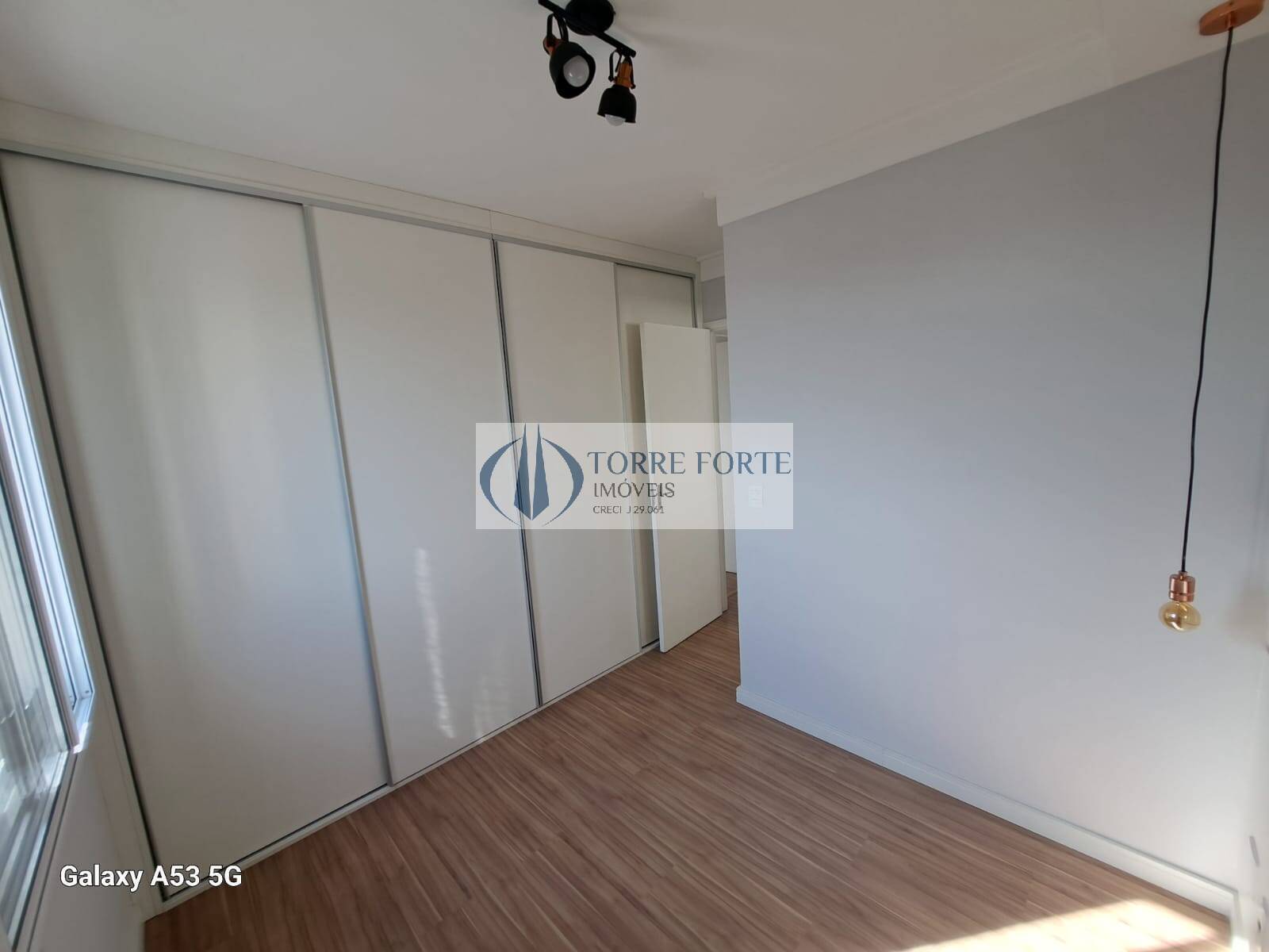 Apartamento à venda com 3 quartos, 63m² - Foto 8