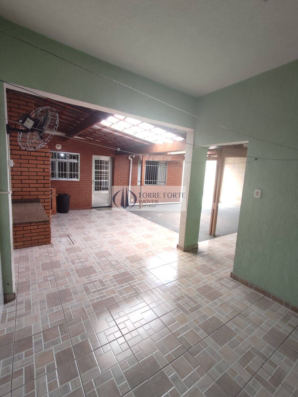 Casa à venda com 4 quartos, 150m² - Foto 7