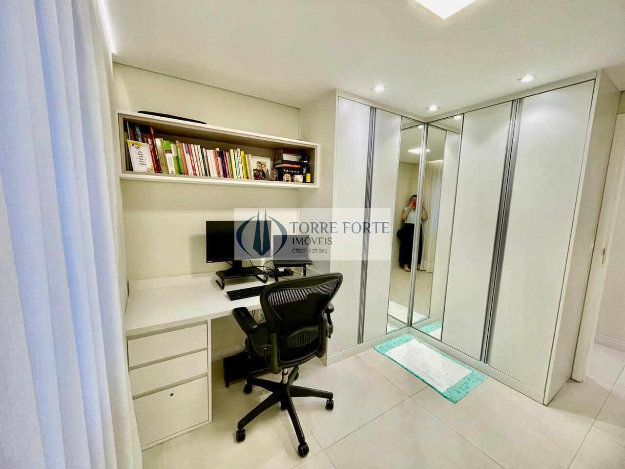 Apartamento à venda com 3 quartos, 68m² - Foto 12