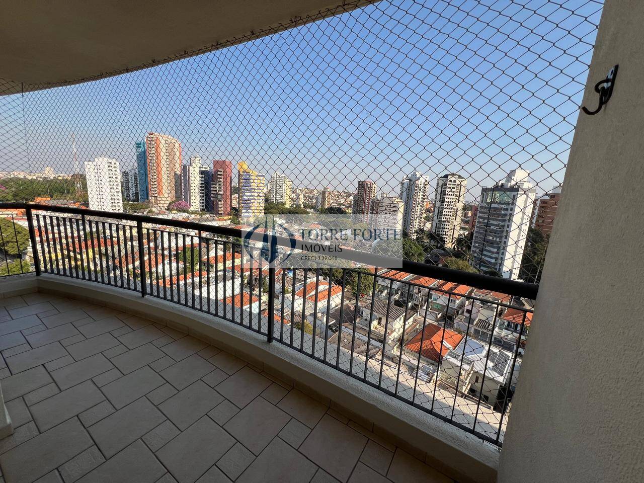 Apartamento à venda com 2 quartos, 85m² - Foto 1