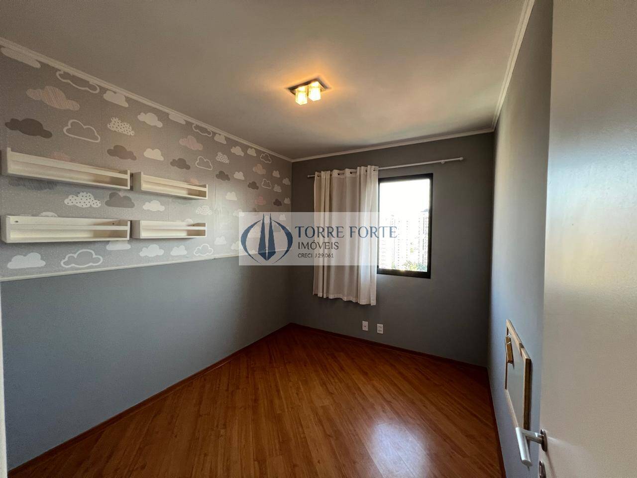 Apartamento à venda com 2 quartos, 85m² - Foto 17