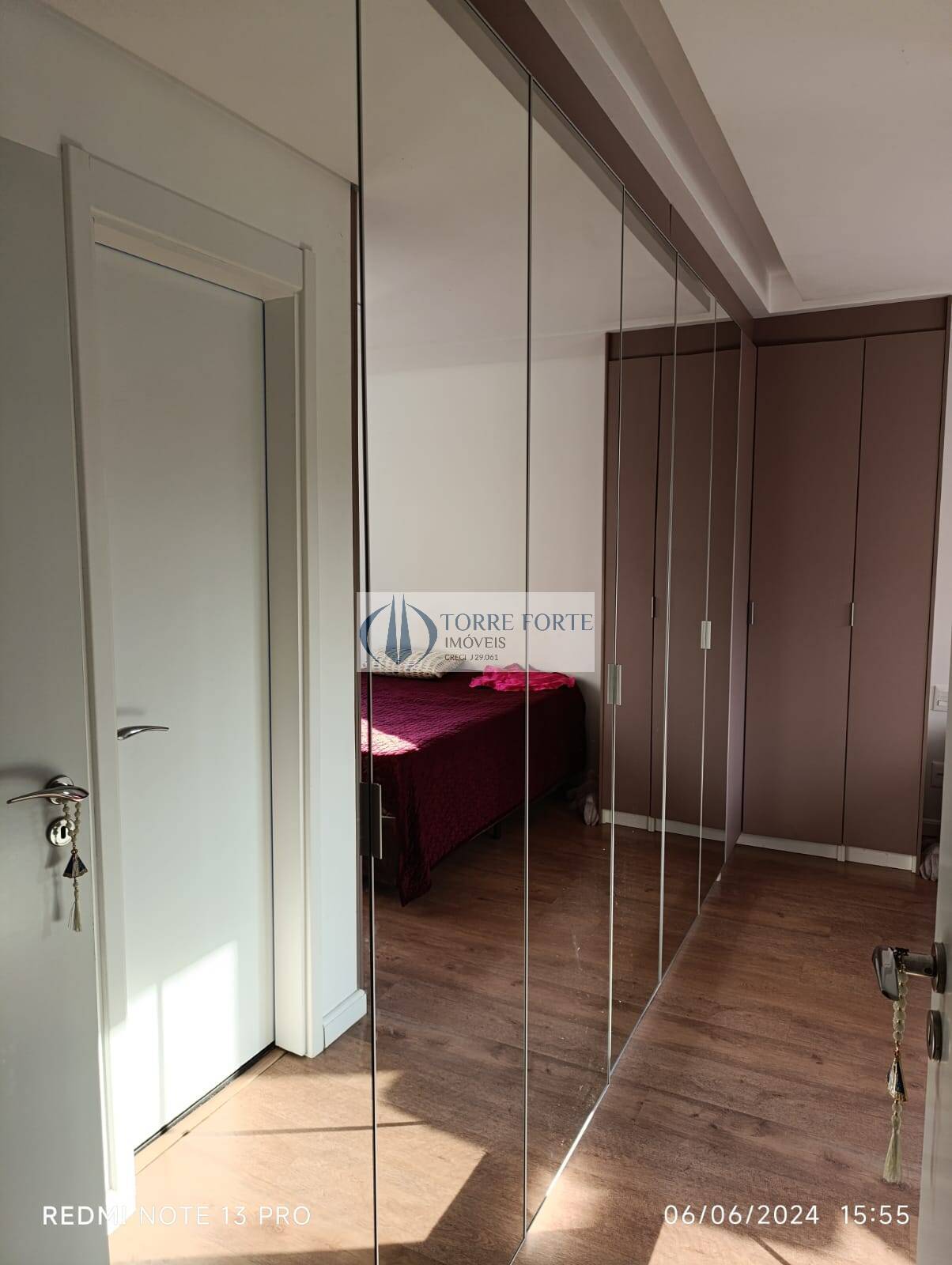 Apartamento à venda com 3 quartos, 90m² - Foto 3