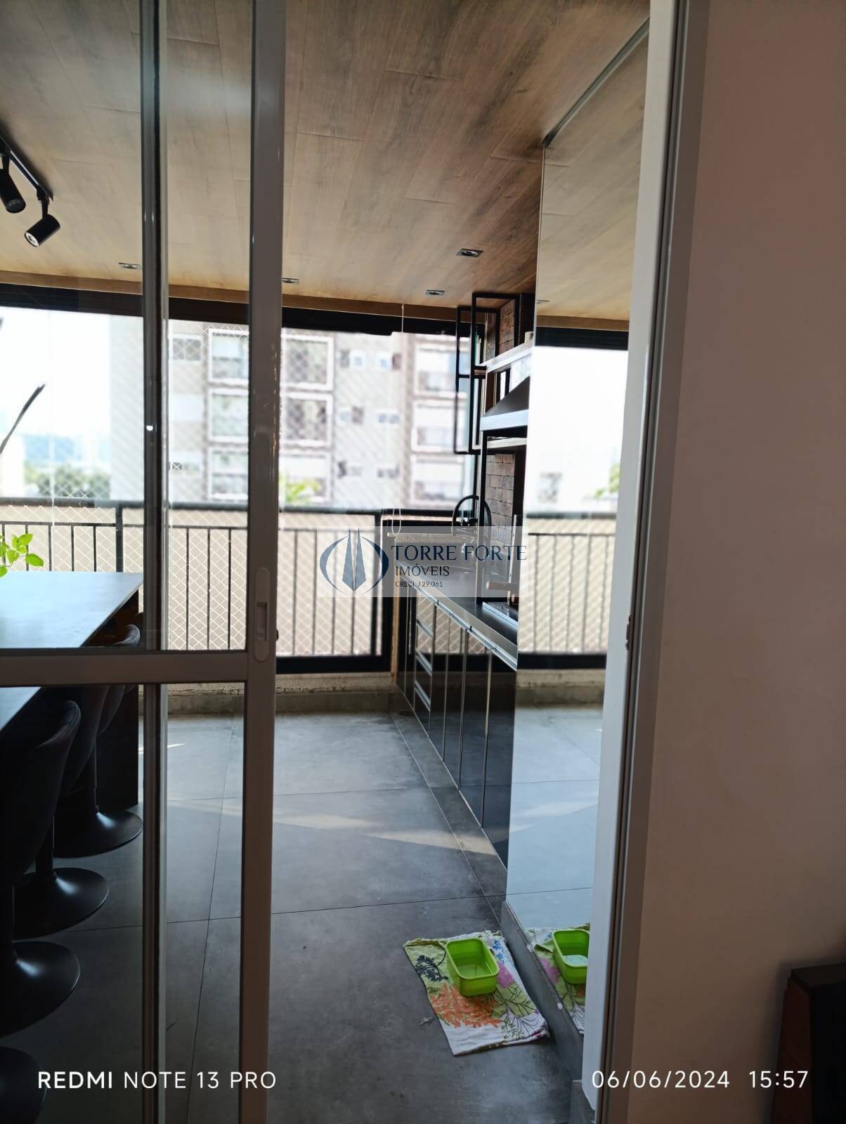 Apartamento à venda com 3 quartos, 90m² - Foto 5