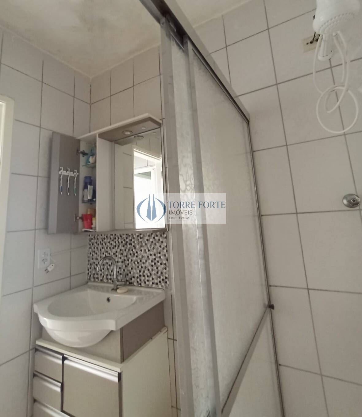 Apartamento à venda com 1 quarto, 41m² - Foto 3