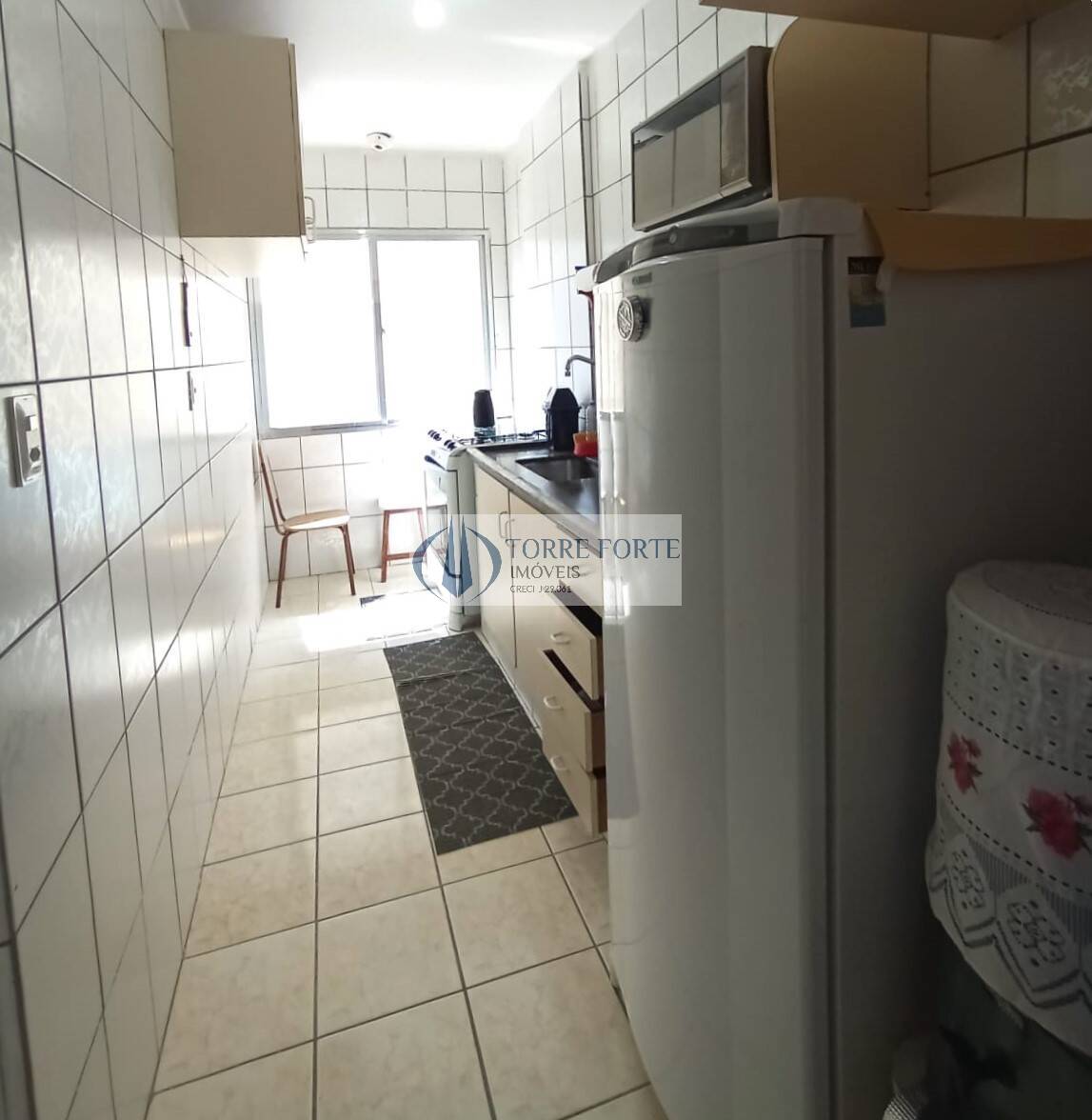 Apartamento à venda com 1 quarto, 41m² - Foto 4