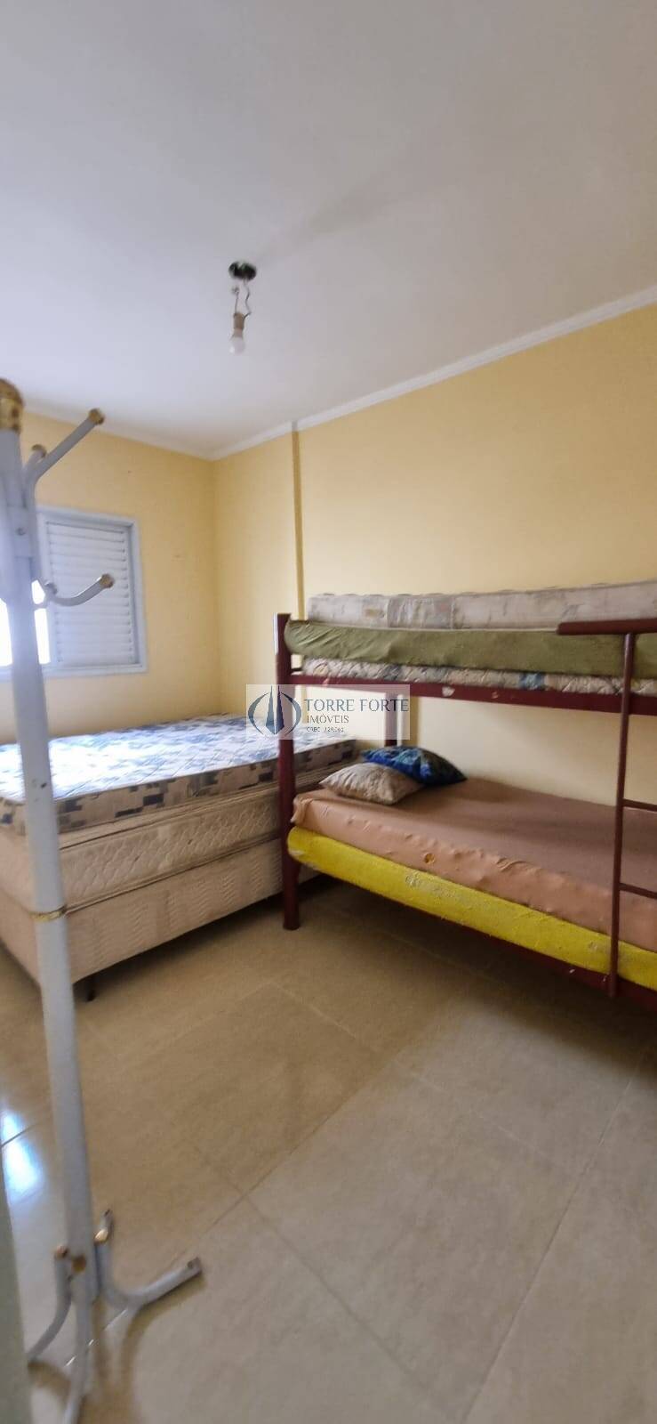 Apartamento à venda com 1 quarto, 45m² - Foto 2