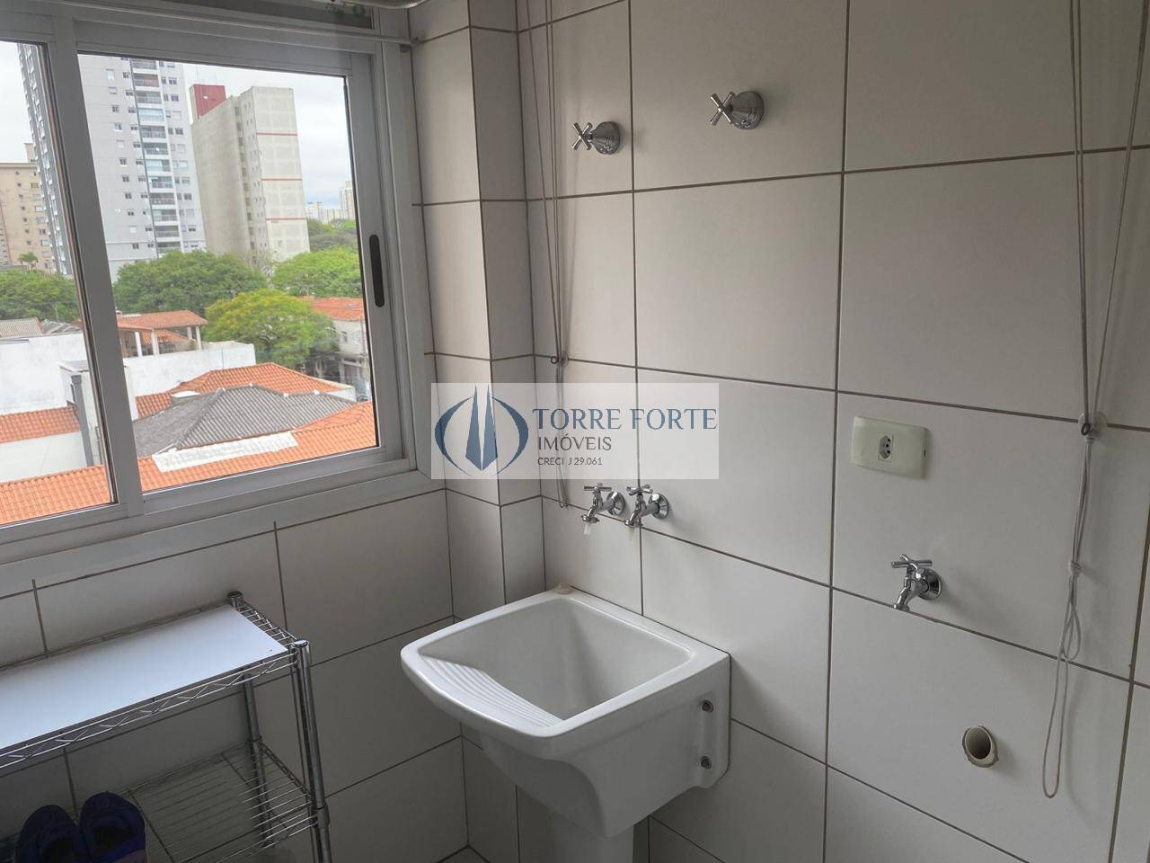 Apartamento à venda com 2 quartos, 71m² - Foto 29