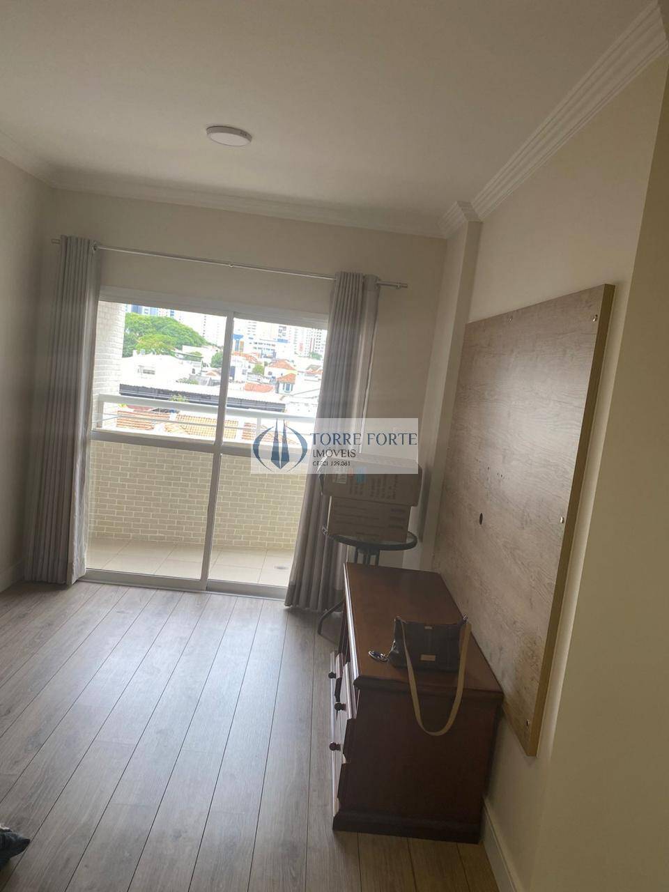 Apartamento à venda com 2 quartos, 71m² - Foto 2