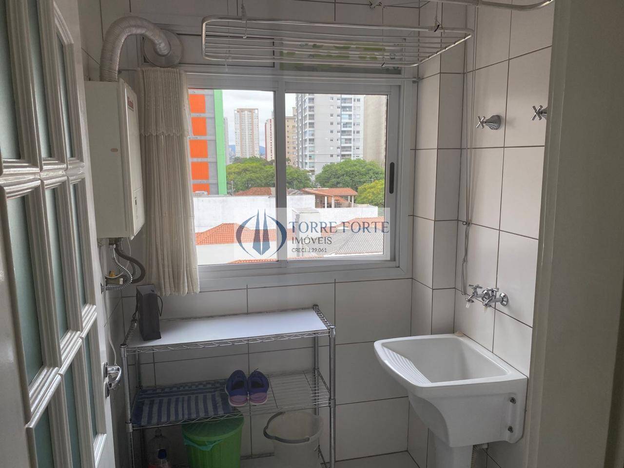 Apartamento à venda com 2 quartos, 71m² - Foto 32