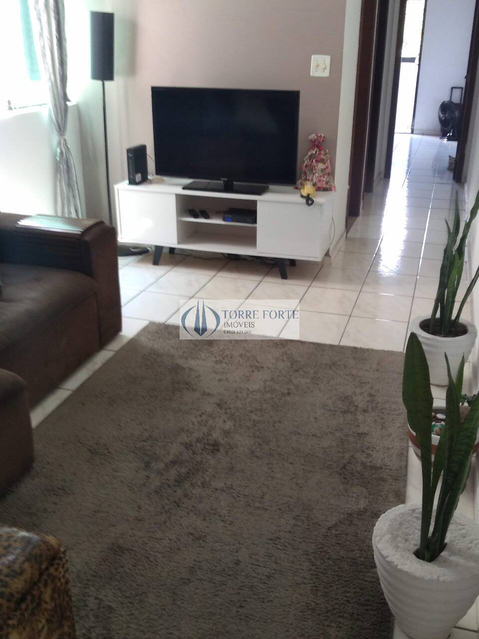 Apartamento à venda com 2 quartos, 64m² - Foto 1