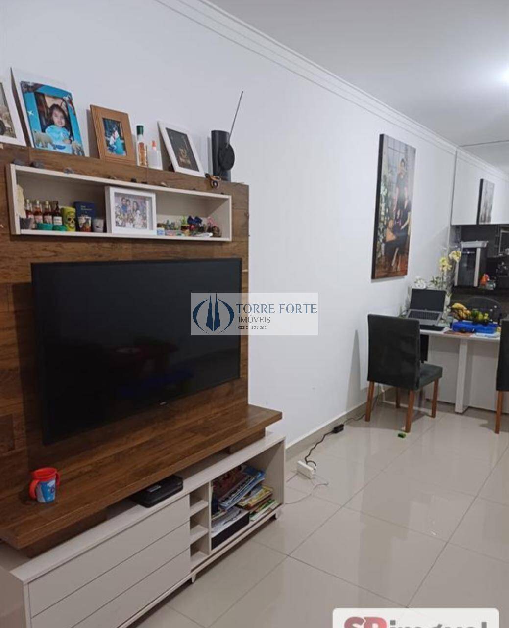 Apartamento à venda com 3 quartos, 100m² - Foto 1