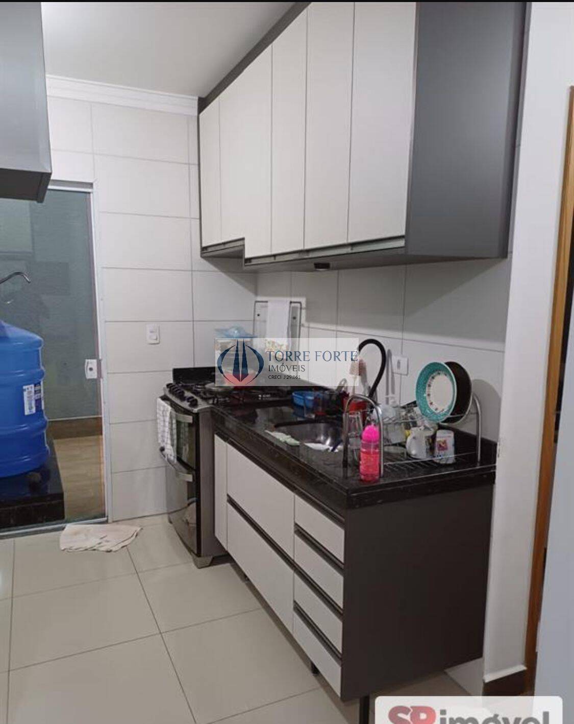 Apartamento à venda com 3 quartos, 100m² - Foto 4