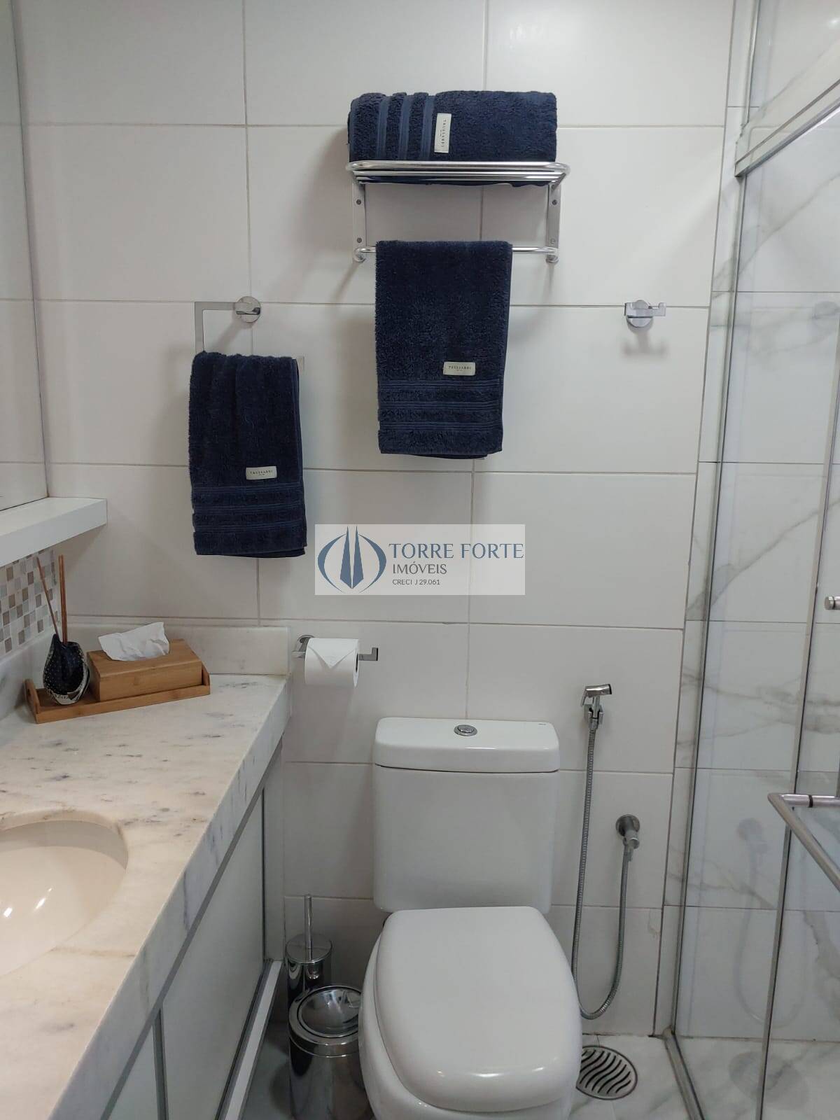 Apartamento à venda com 3 quartos, 101m² - Foto 23