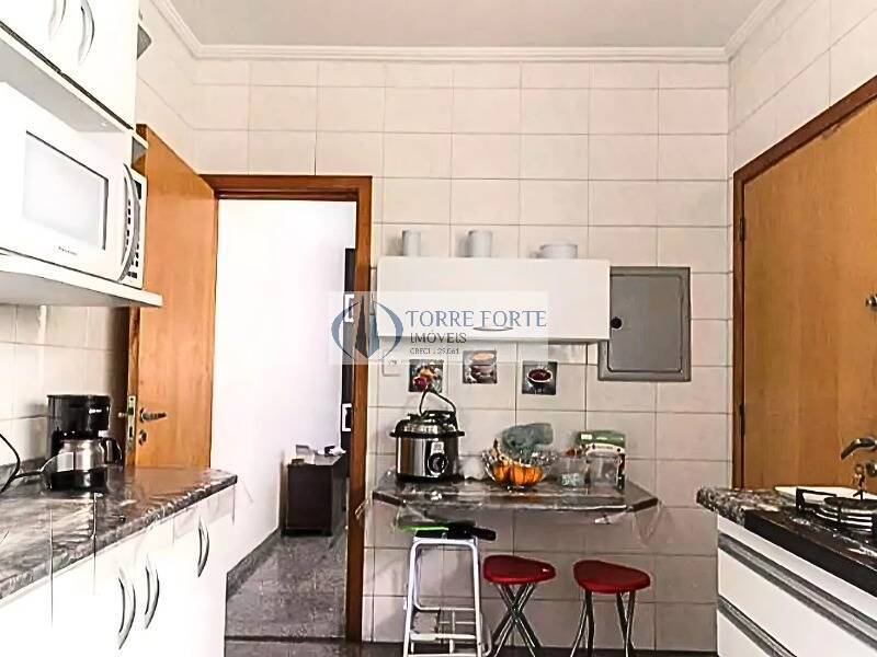 Sobrado à venda com 3 quartos, 100m² - Foto 15