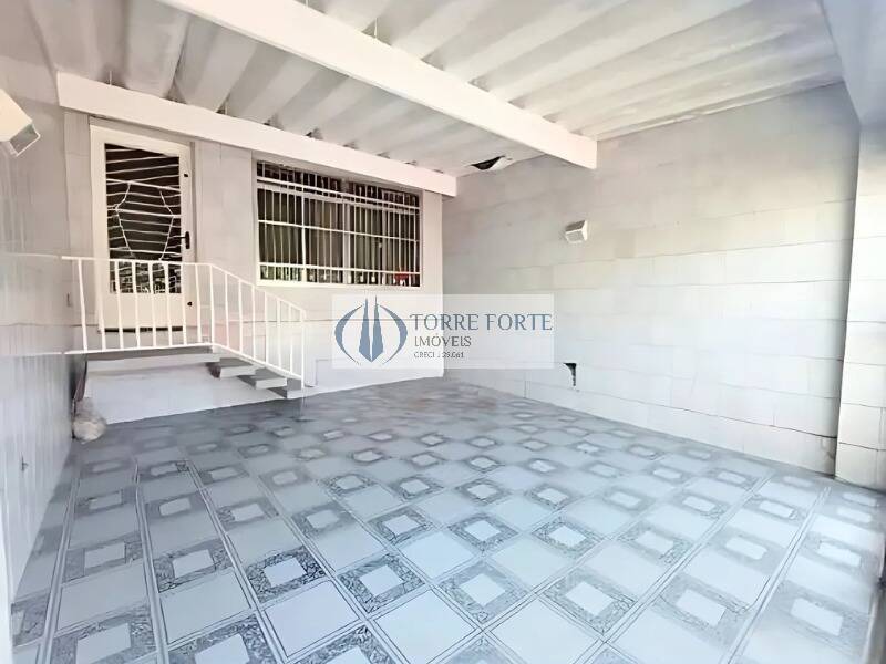 Sobrado à venda com 3 quartos, 115m² - Foto 1