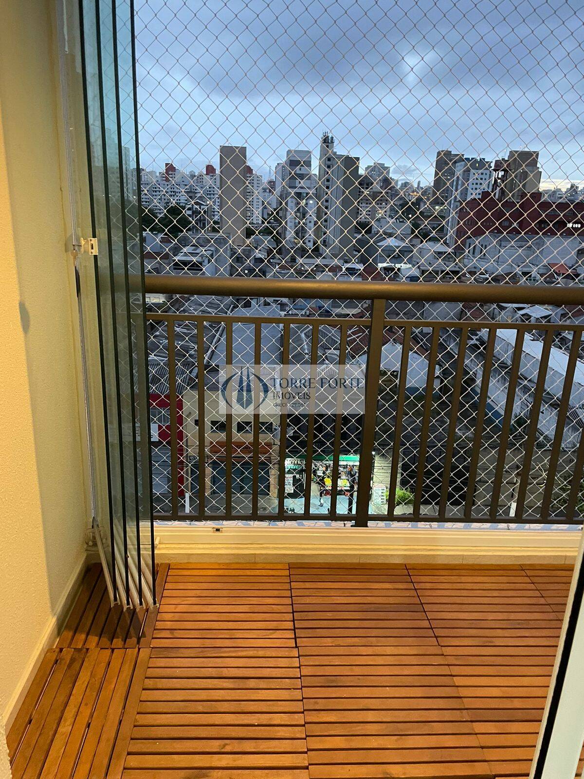 Apartamento à venda com 3 quartos, 68m² - Foto 3