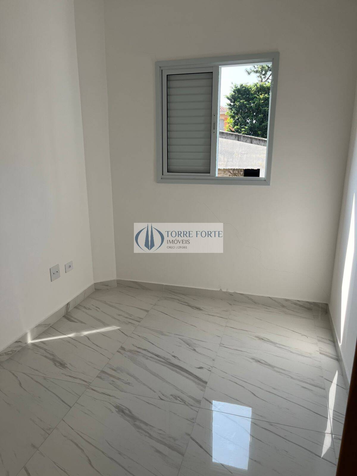 Apartamento à venda com 2 quartos, 91m² - Foto 4