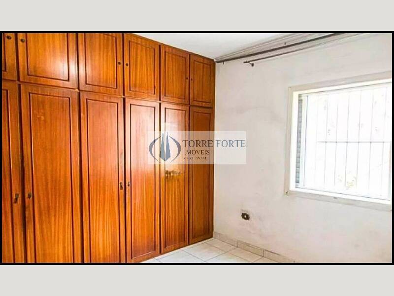 Sobrado à venda com 2 quartos, 208m² - Foto 11