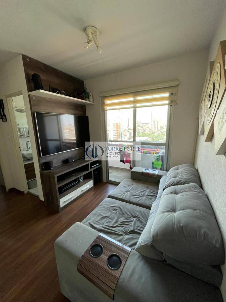 Apartamento para alugar com 2 quartos, 50m² - Foto 4