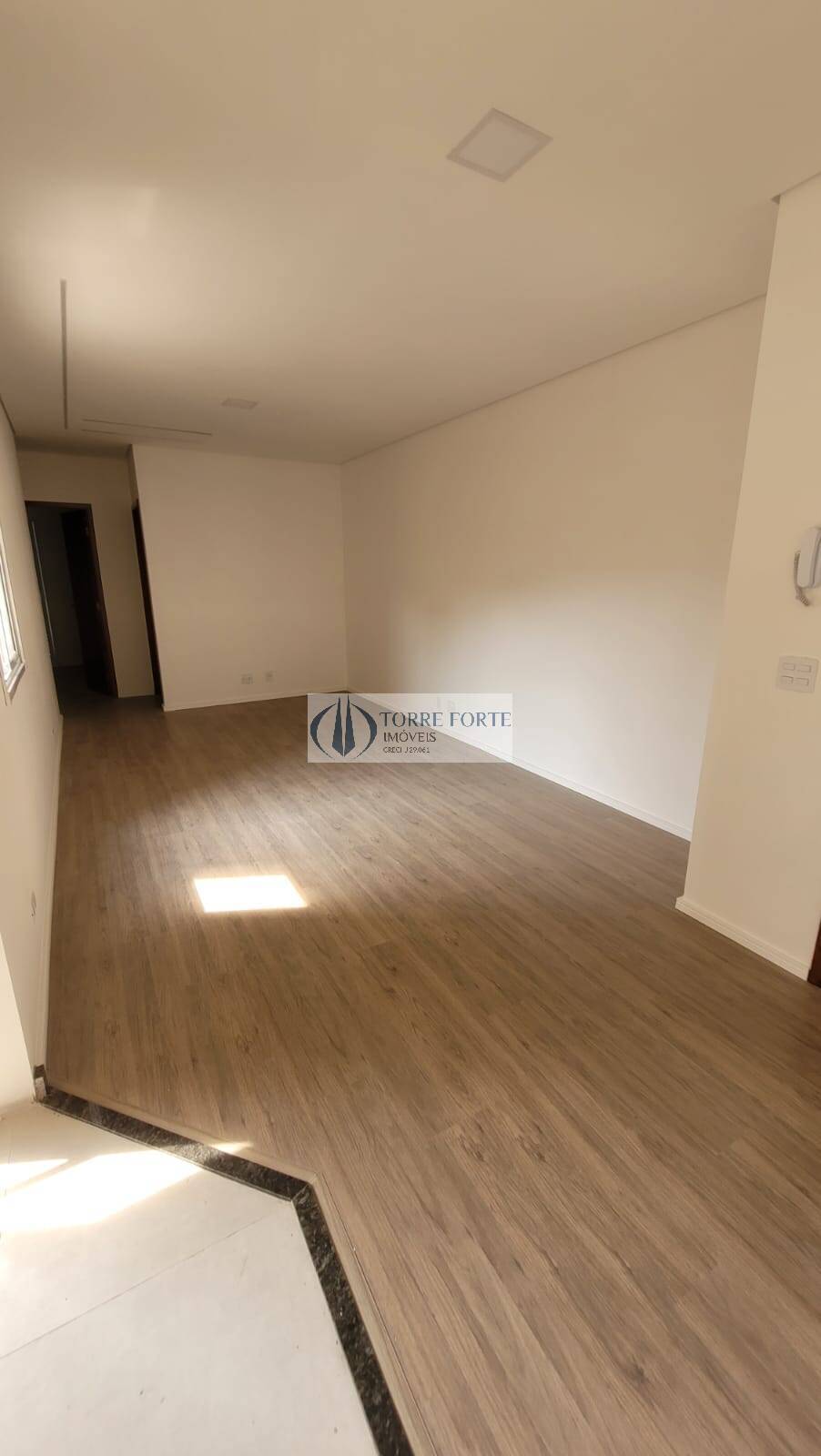 Apartamento à venda com 2 quartos, 62m² - Foto 6