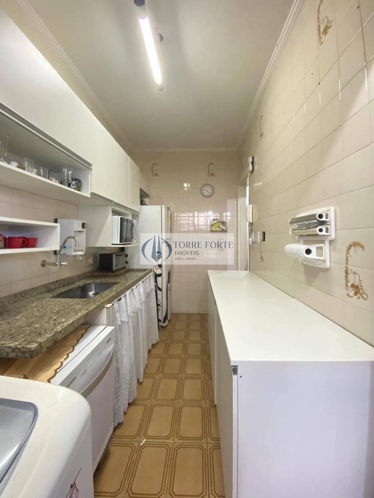 Apartamento à venda com 1 quarto, 138m² - Foto 14