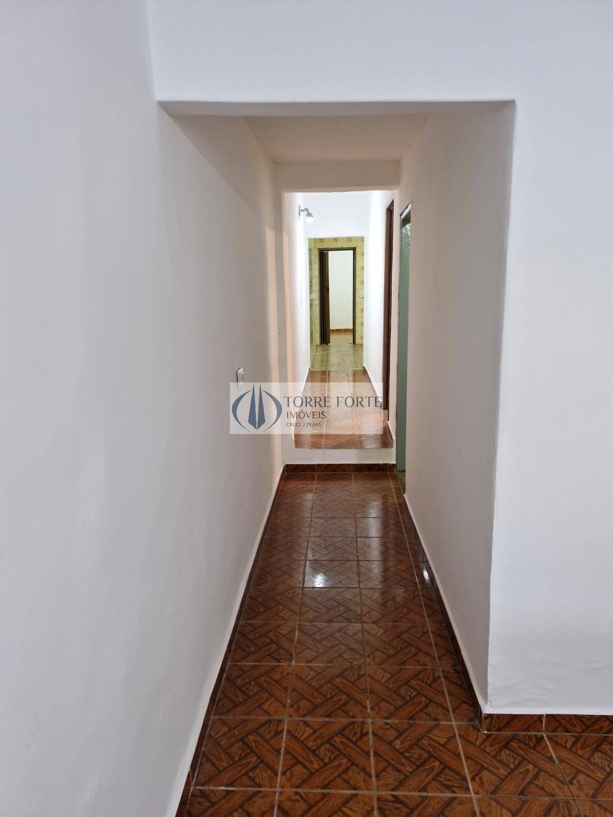 Casa à venda com 2 quartos, 130m² - Foto 13