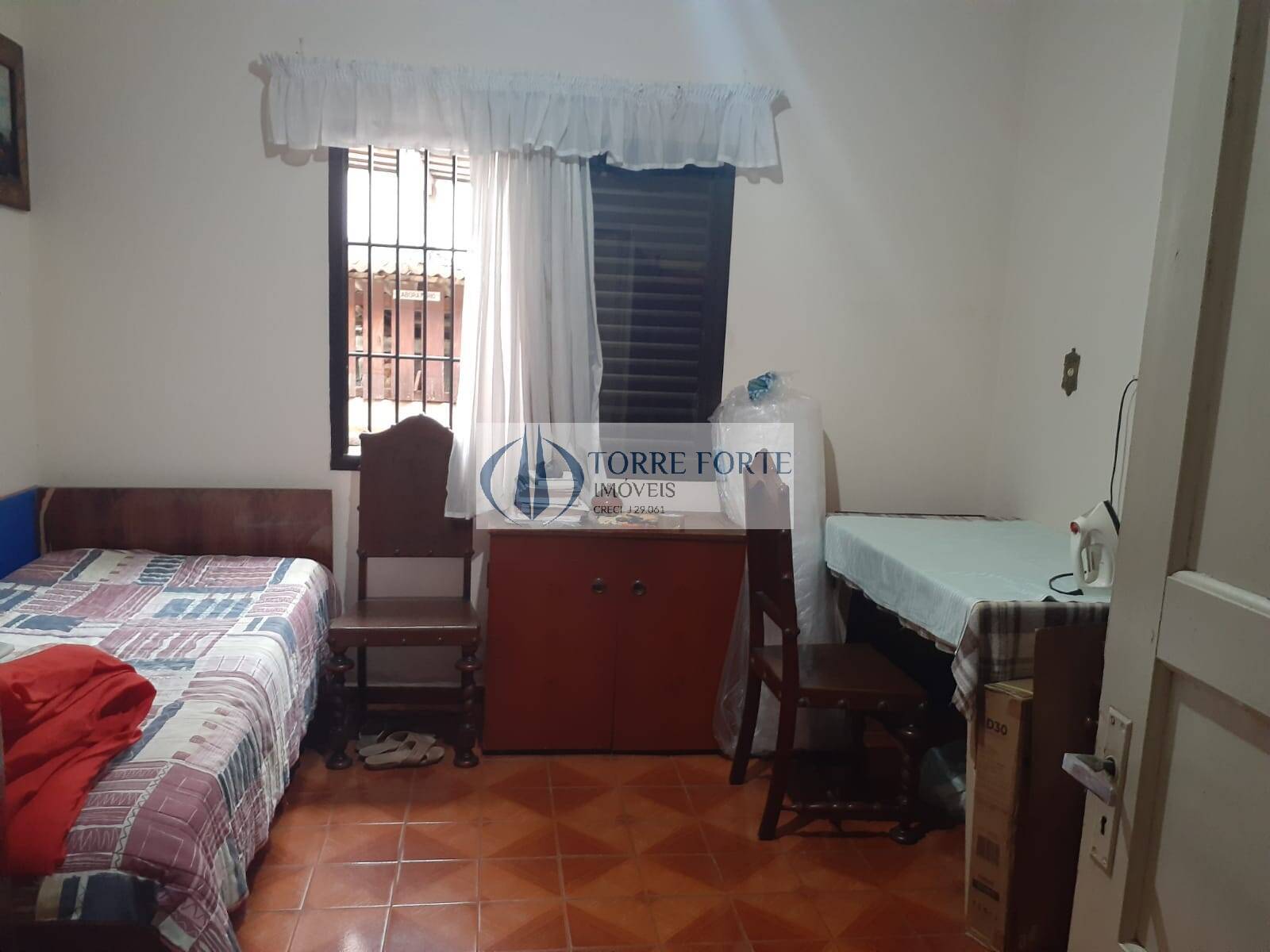 Casa à venda com 4 quartos, 195m² - Foto 10