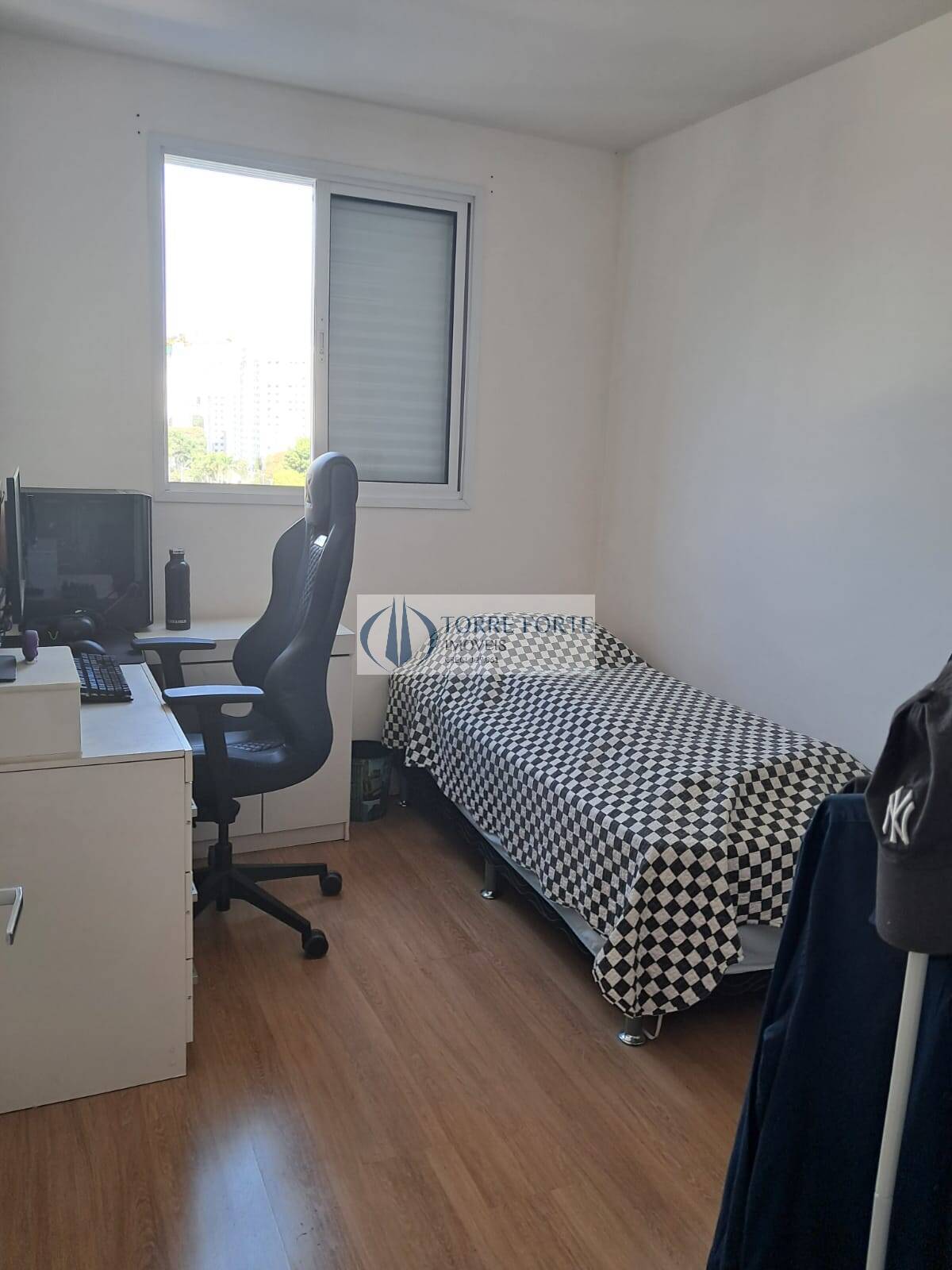 Apartamento à venda com 2 quartos, 64m² - Foto 14