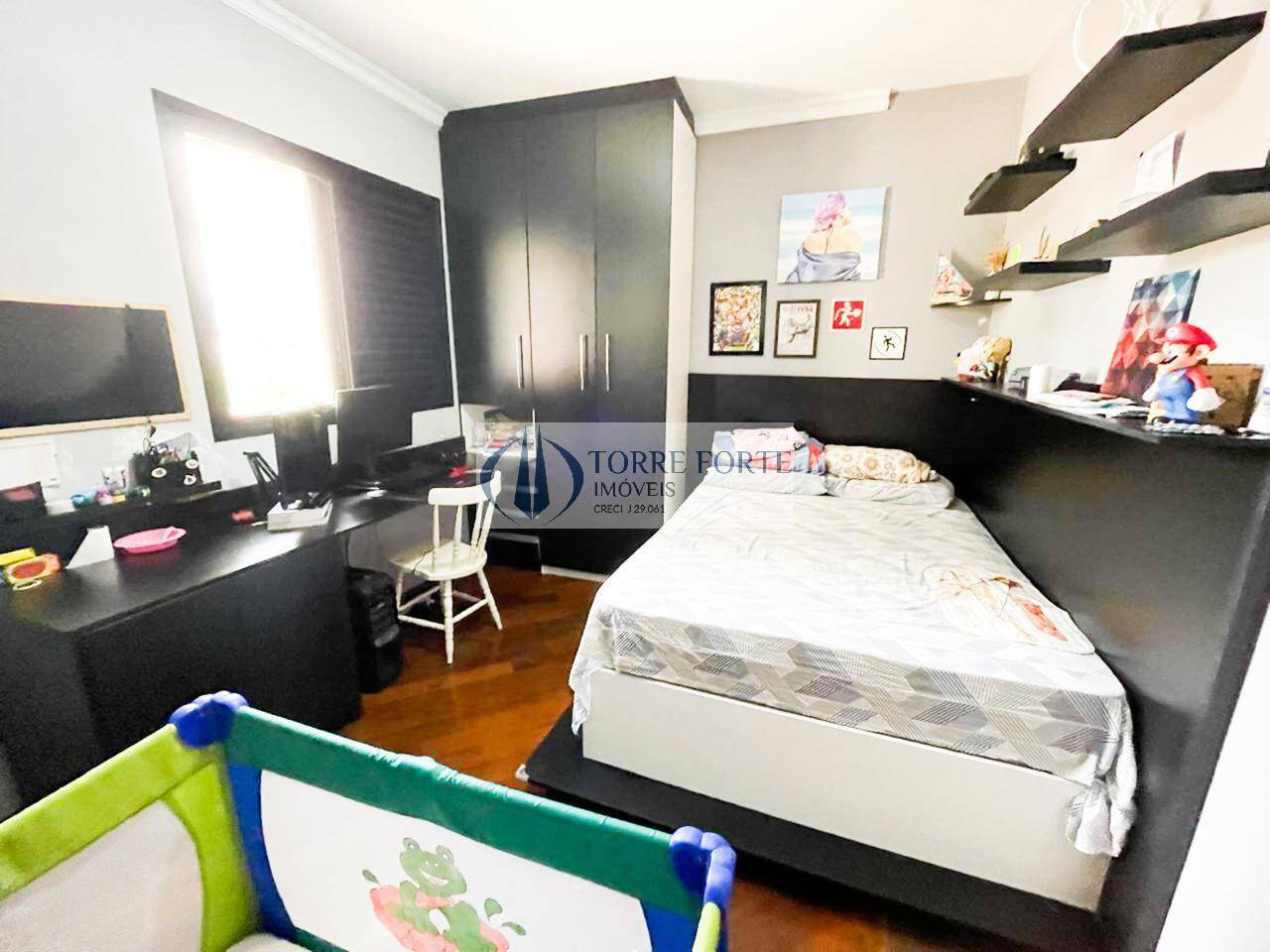 Apartamento à venda com 3 quartos, 147m² - Foto 25