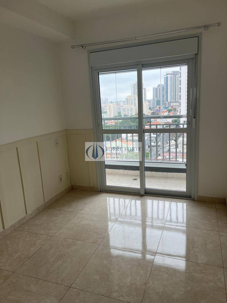 Apartamento à venda com 2 quartos, 70m² - Foto 19