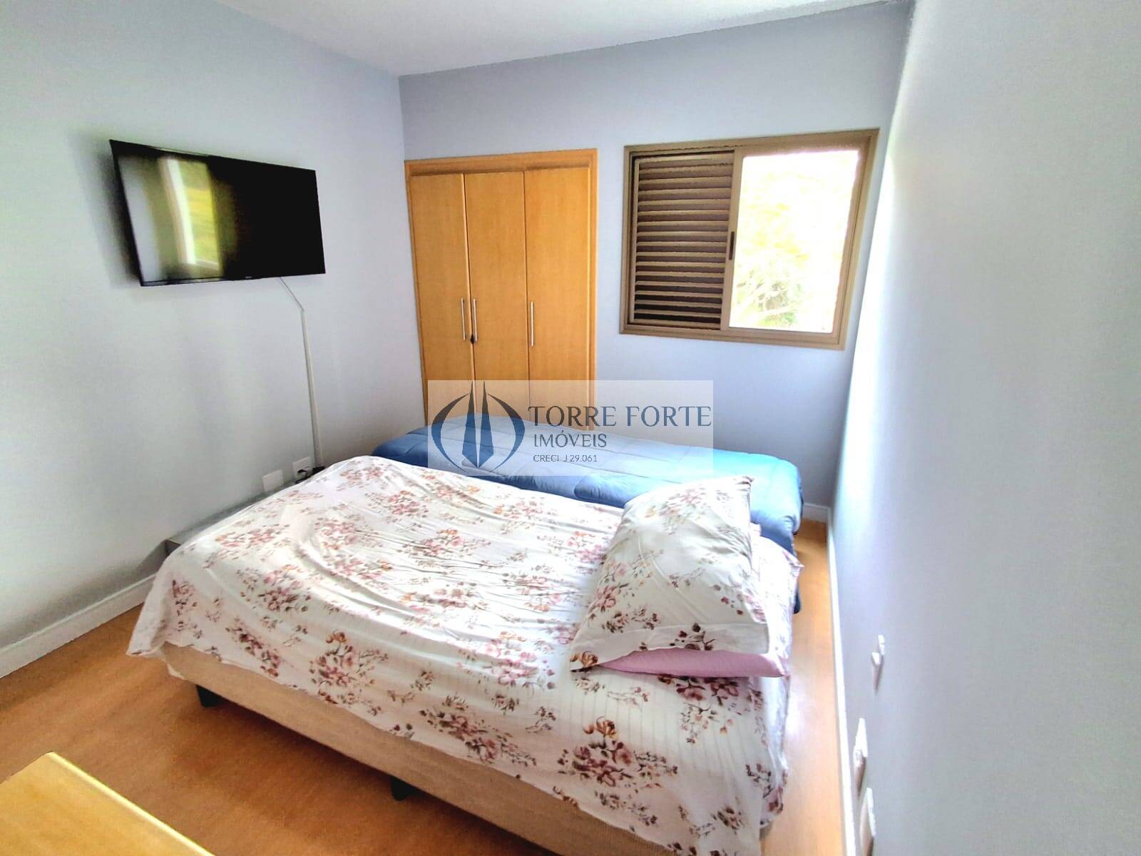 Apartamento à venda com 3 quartos, 106m² - Foto 8