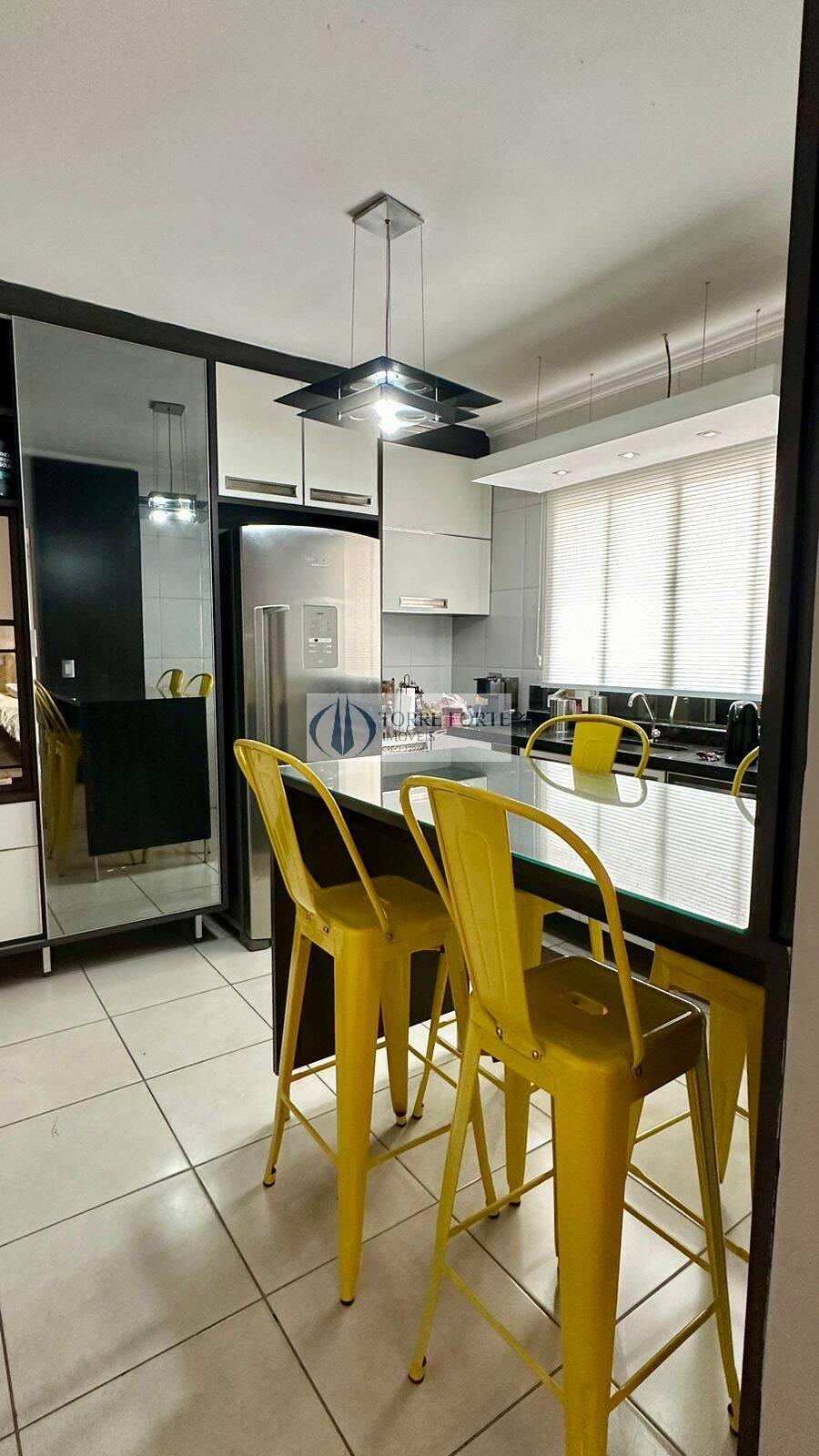 Casa à venda com 2 quartos, 150m² - Foto 8