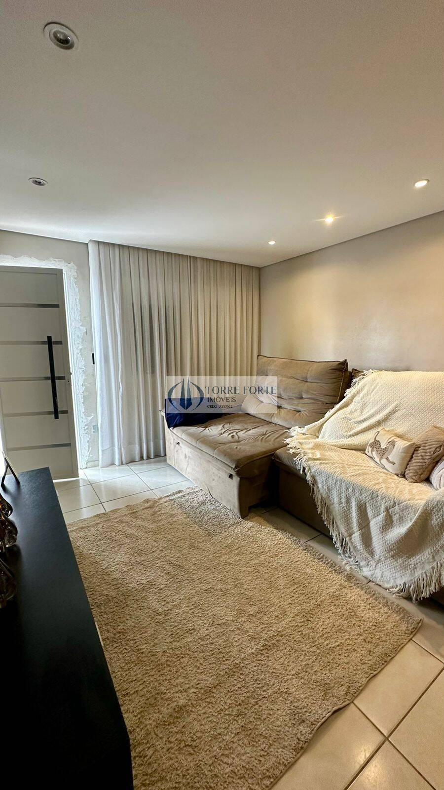 Casa à venda com 2 quartos, 150m² - Foto 3