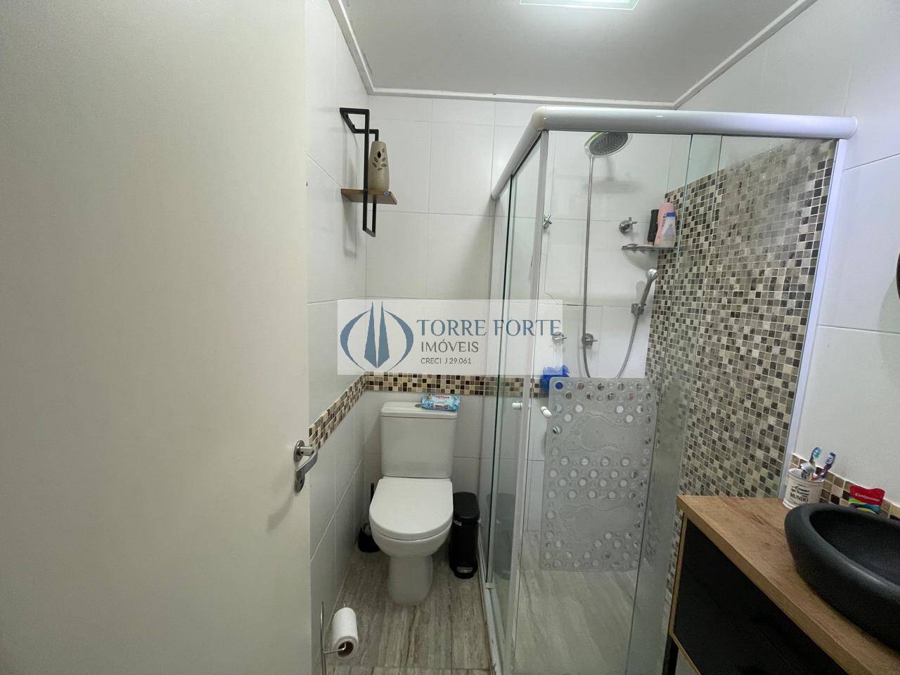 Apartamento à venda com 2 quartos, 66m² - Foto 27