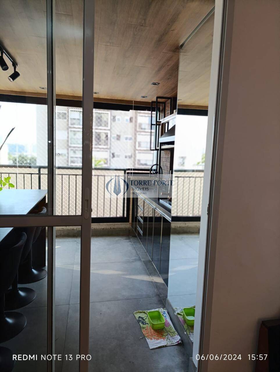 Apartamento à venda com 3 quartos, 89m² - Foto 3