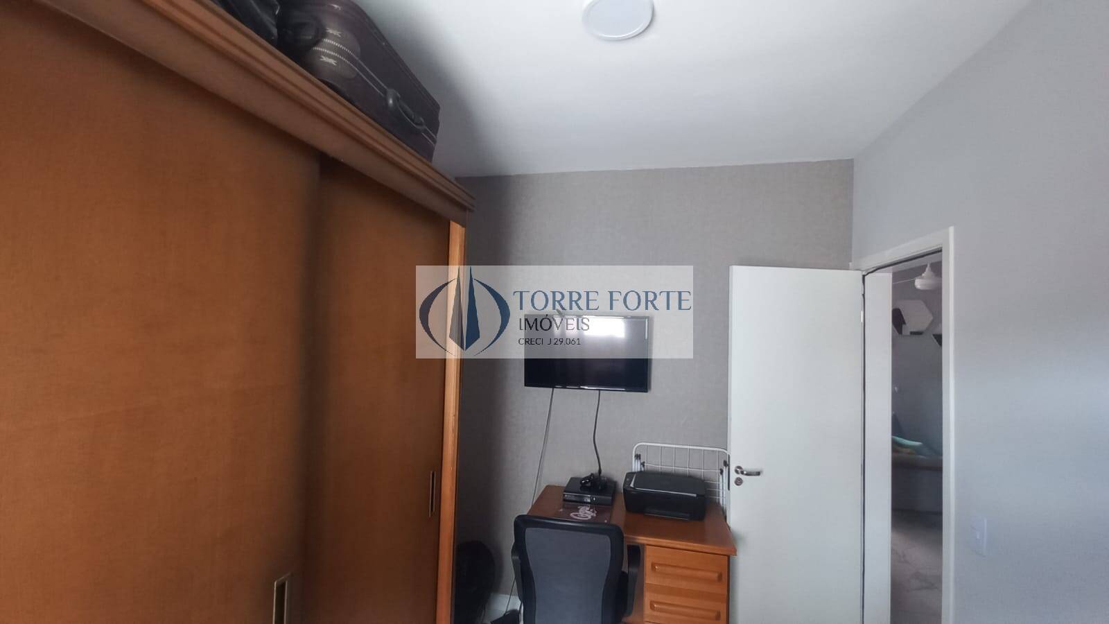 Apartamento à venda com 2 quartos, 45m² - Foto 10