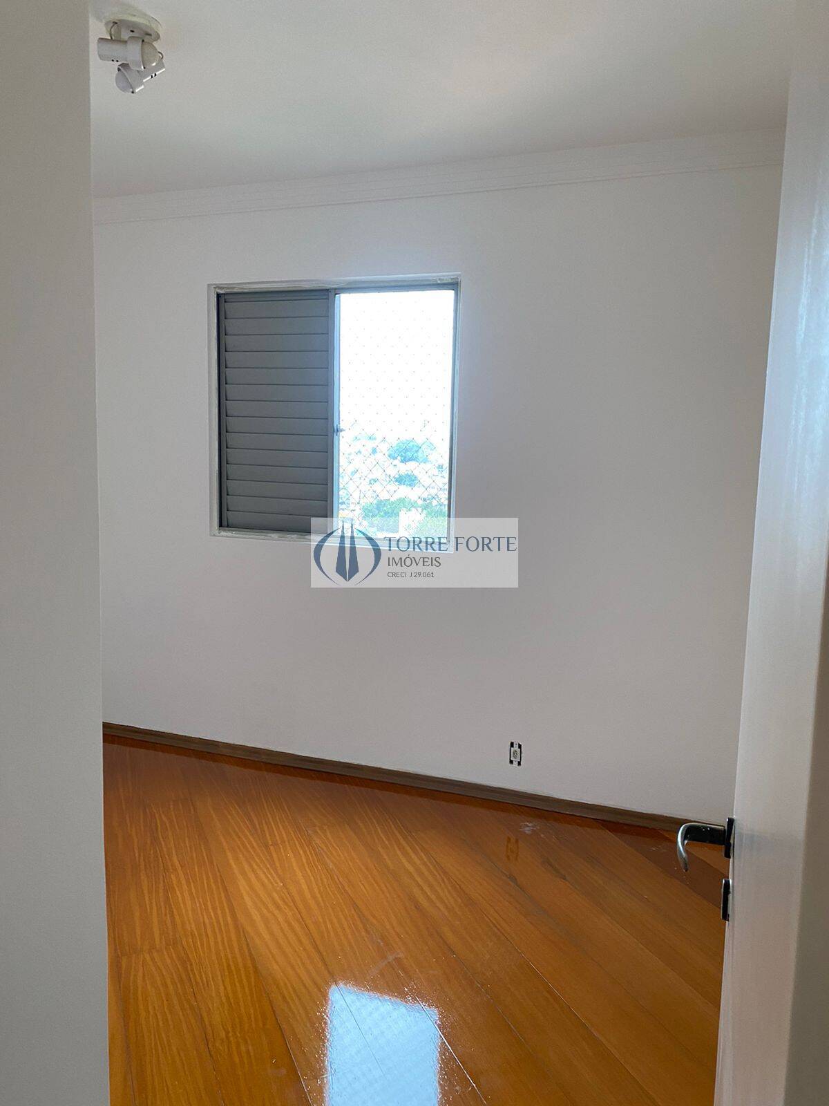 Apartamento à venda com 3 quartos, 63m² - Foto 17