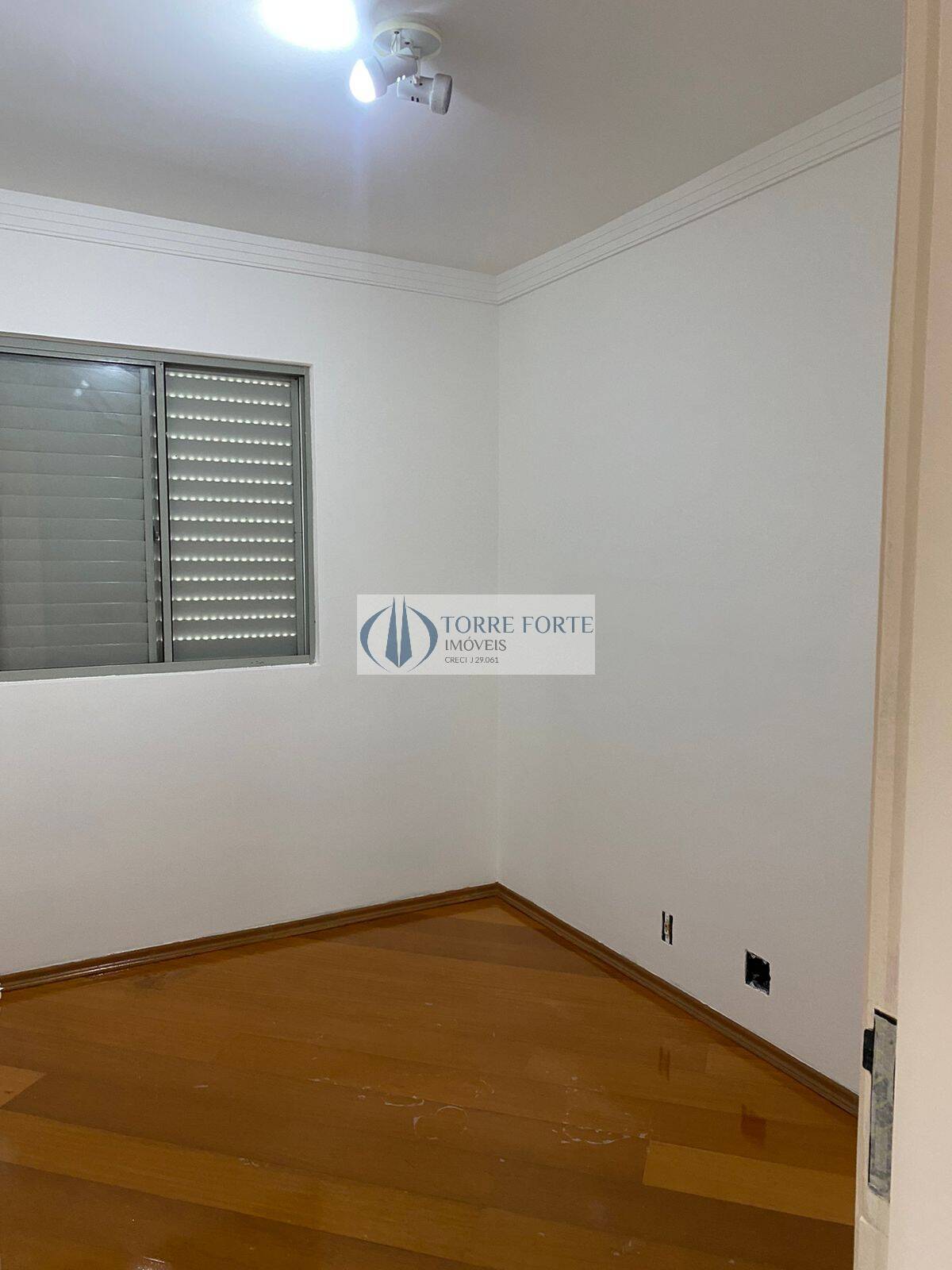 Apartamento à venda com 3 quartos, 63m² - Foto 18