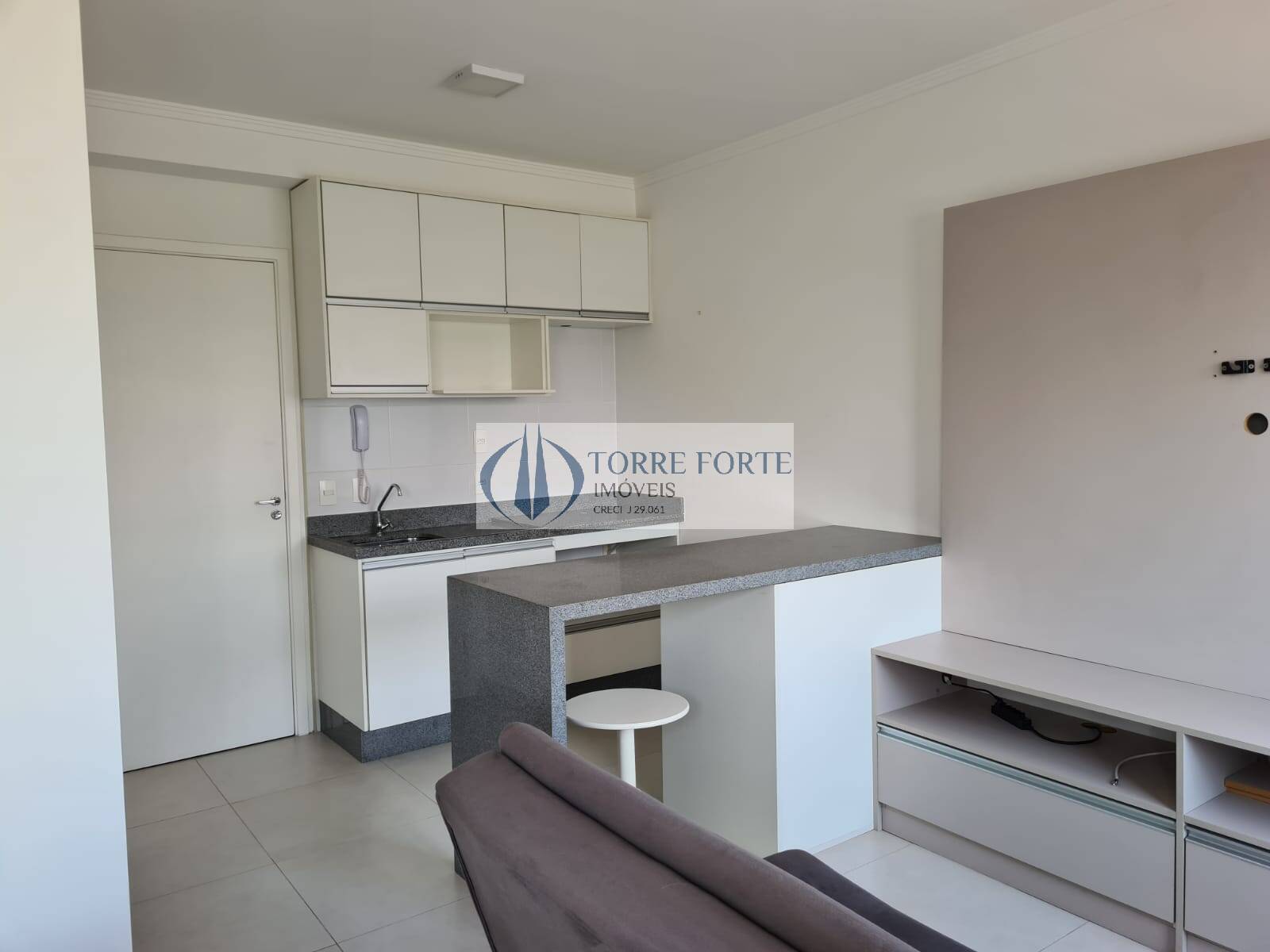 Apartamento à venda com 1 quarto, 26m² - Foto 1